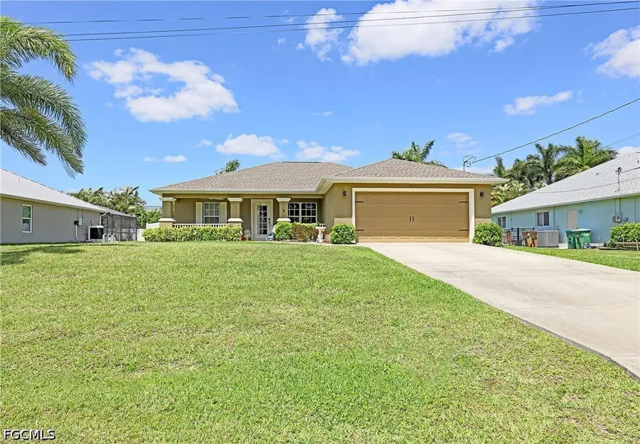 3016 SW 23rd Avenue, Cape Coral, FL 33914 - #3