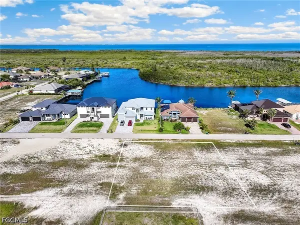 3437 NW 46th Place, Cape Coral, FL 33993