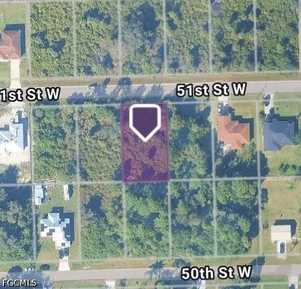 3215 51st Street W, Lehigh Acres, FL 33971