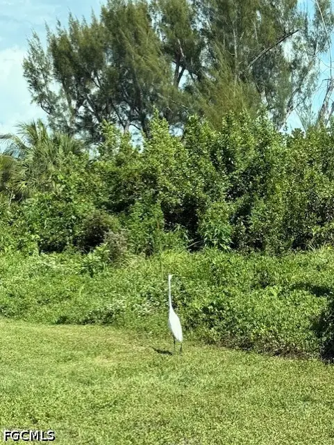 9436 Beverly Lane, Sanibel, FL 33957