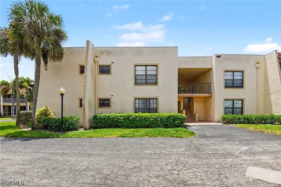 12501 Mcgregor Boulevard #10, Fort Myers, FL 33919 - #3