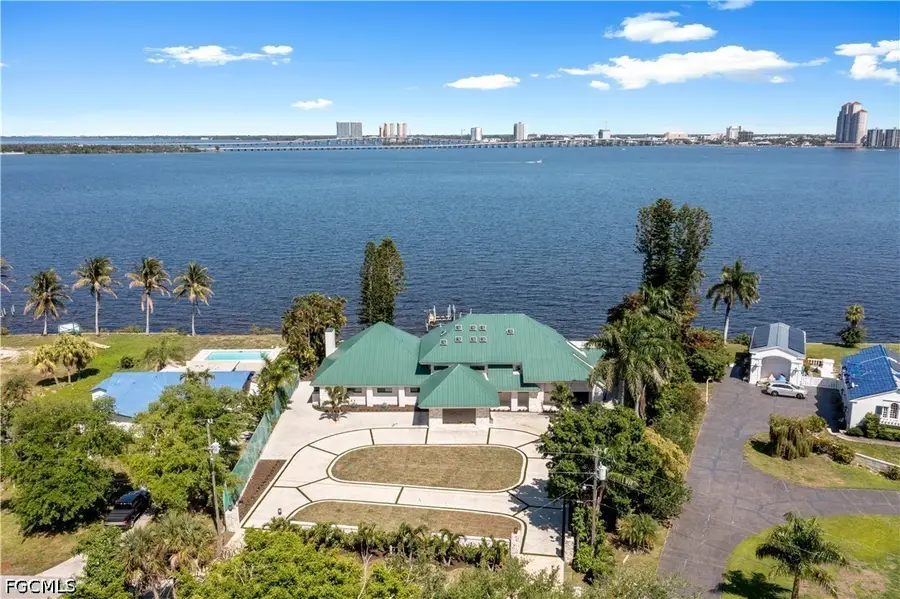 752 Overiver Drive, North Fort Myers, FL 33903 - #3