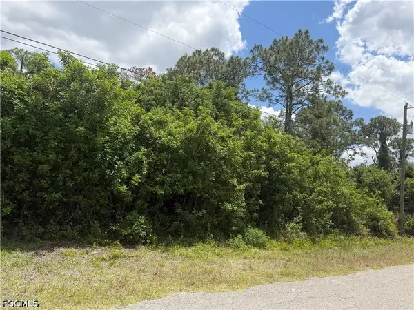 110 Columbus Avenue, Lehigh Acres, FL 33936