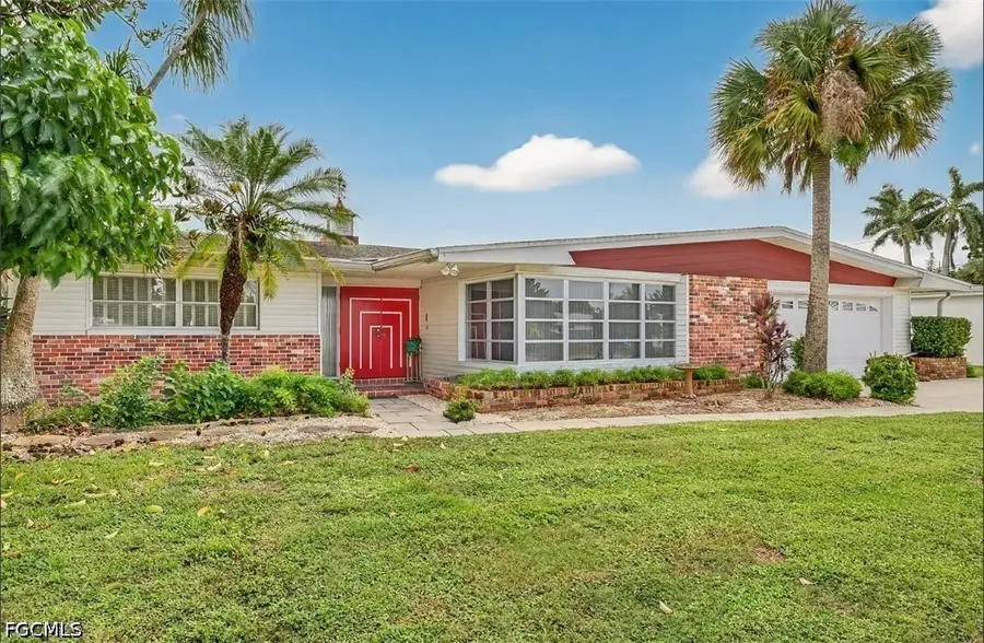 406 Leeland Heights Boulevard E, Lehigh Acres, FL 33936 - #2