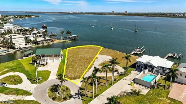 645 Matanzas Court, Fort Myers Beach, FL 33931