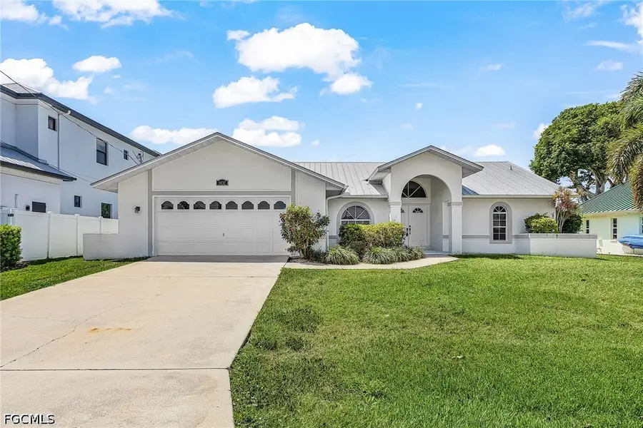 1432 Viking Court, Cape Coral, FL 33904 - #2