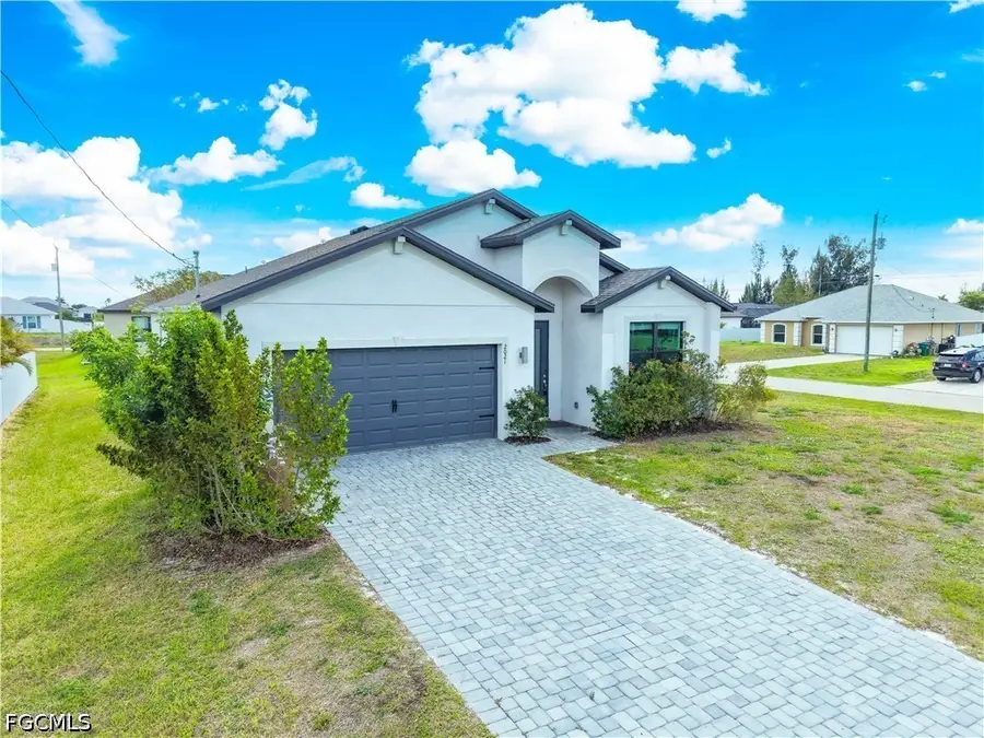 2021 NE 4th Avenue, Cape Coral, FL 33909 - #2