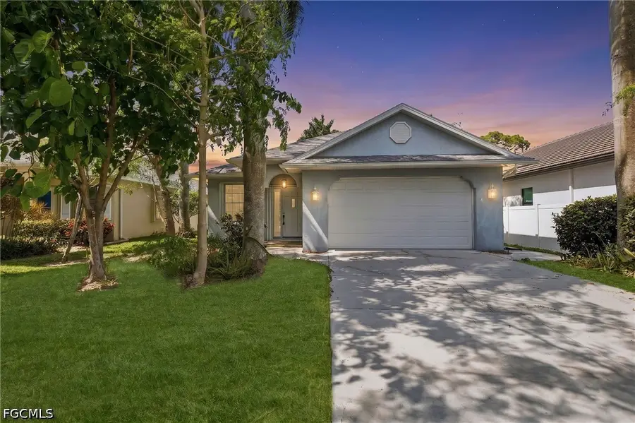 657 109th Avenue N, Naples, FL 34108 - #3