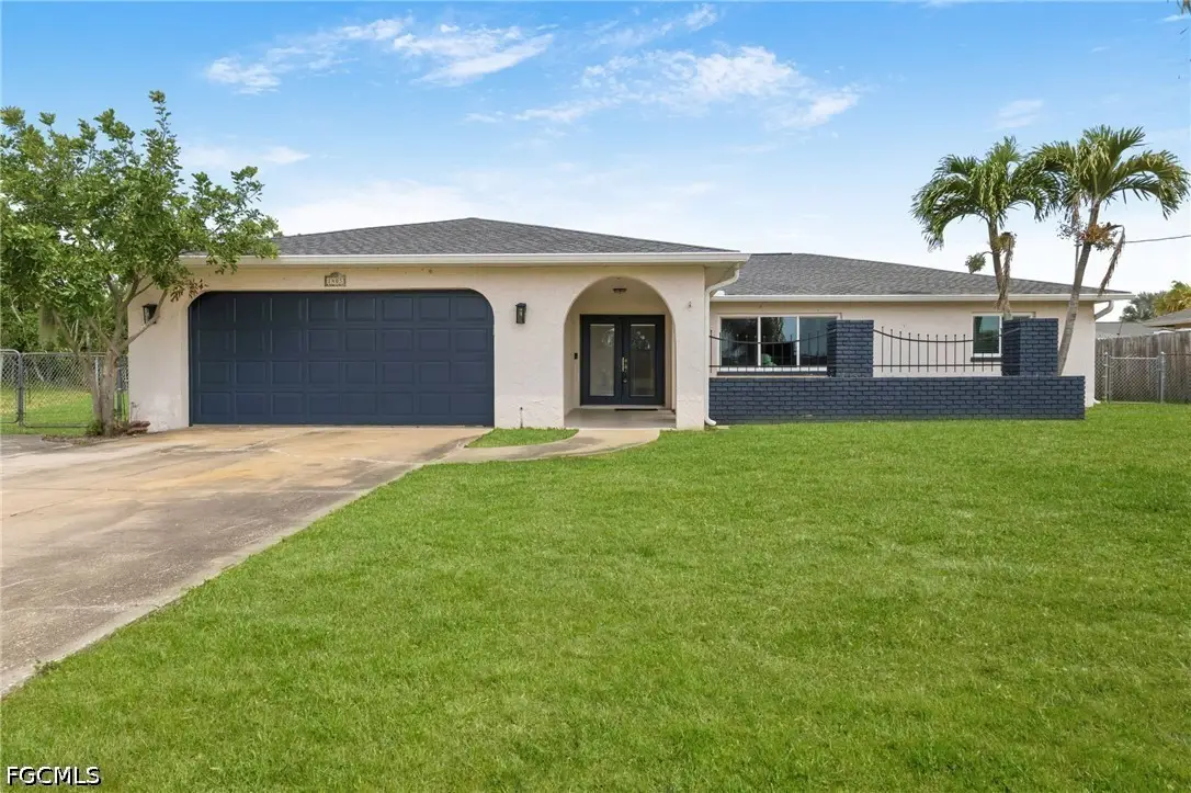 1405 SE 24th Street, Cape Coral, FL 33990 - #1