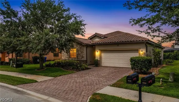 9302 Via San Giovani Street, Fort Myers, FL 33905