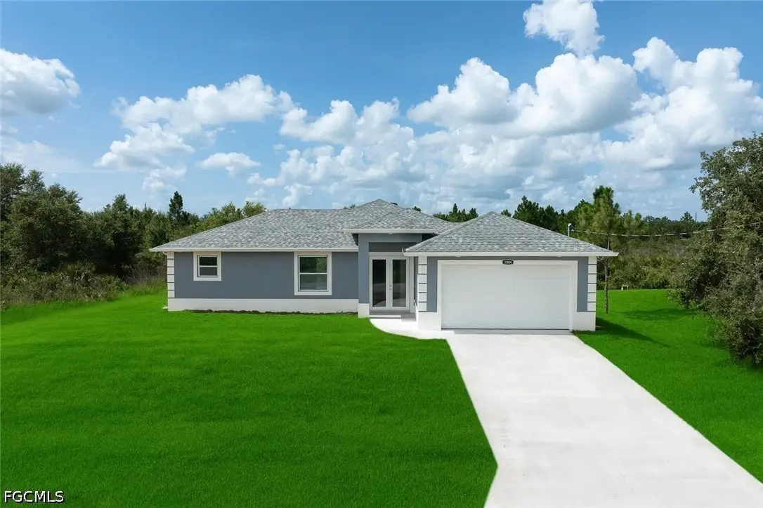 1004 E 10th Street, Lehigh Acres, FL 33972 - #1