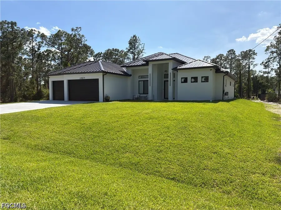 1207 Magnolia Avenue, Lehigh Acres, FL 33972 - #2