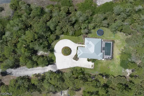 421 35th Avenue Ne, Naples, FL 34120