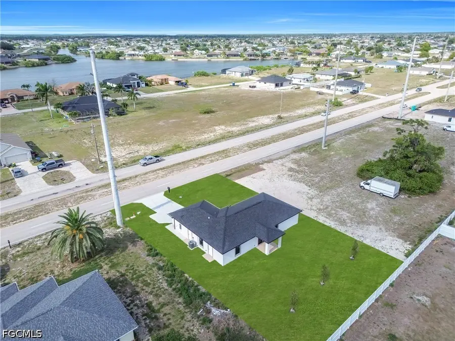 526 Kismet Parkway W, Cape Coral, FL 33993 - #3
