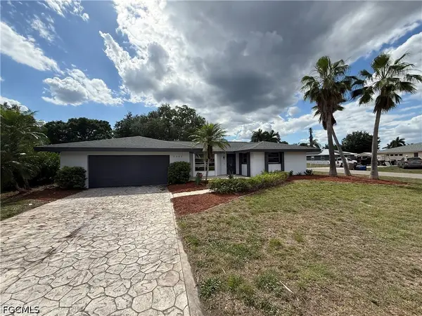 2201 Parkview Drive, Fort Myers, FL 33905