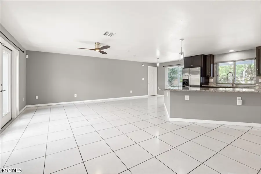 Address Withheld By Seller, Fort Myers, FL 33907 - #2