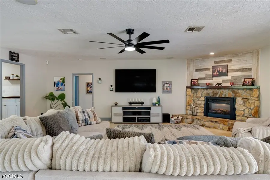 3440 Trail Dairy Circle, North Fort Myers, FL 33917 - #3