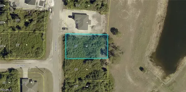 385 Mcarthur Boulevard, Lehigh Acres, FL 33974