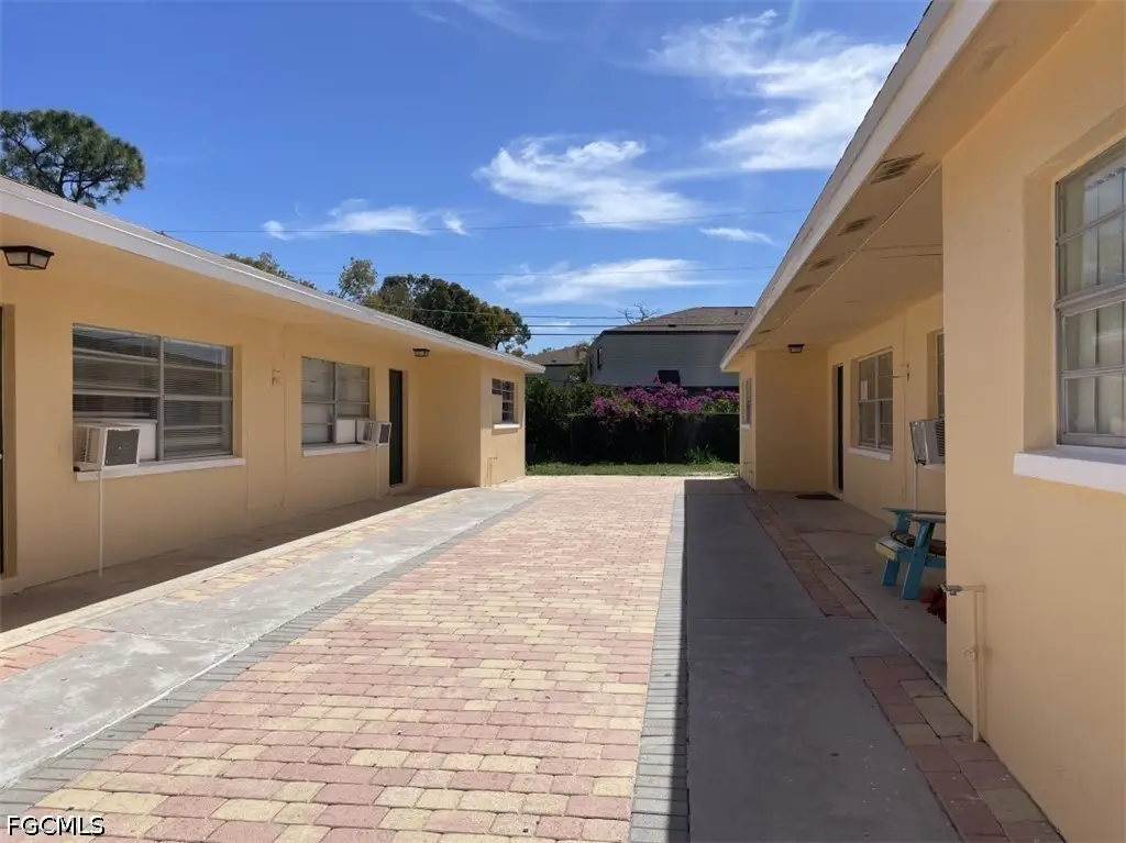 5621/5623 Fourth Avenue, Fort Myers, FL 33907 - #1