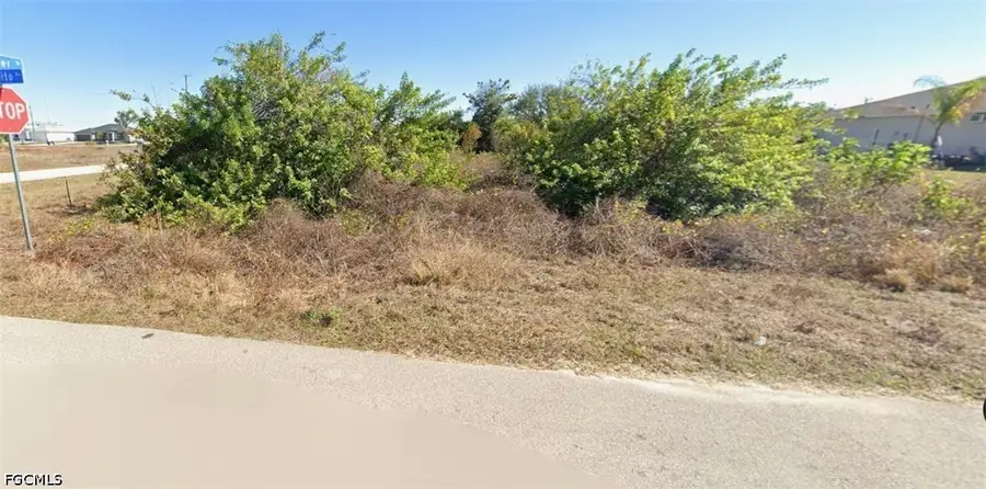 335 Ranchito Avenue, Lehigh Acres, FL 33974 - #2
