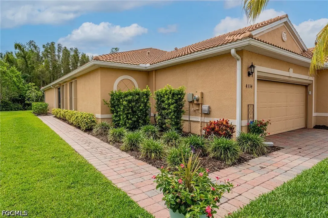 4334 Dutchess Park Road, Fort Myers, FL 33916 - #1