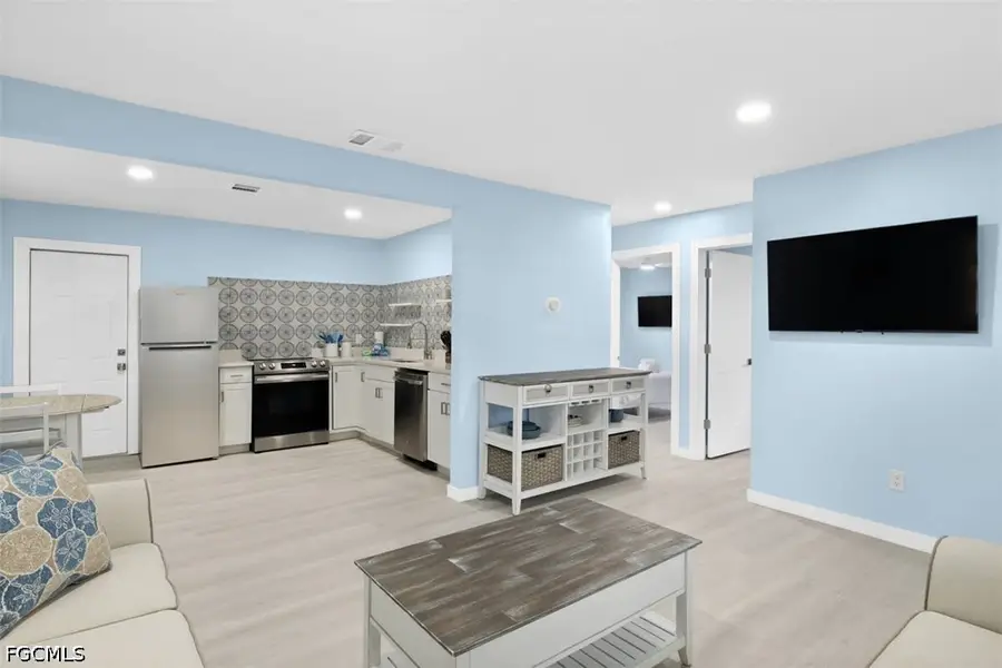 817-819 Indiana Avenue, Fort Myers, FL 33908 - #2