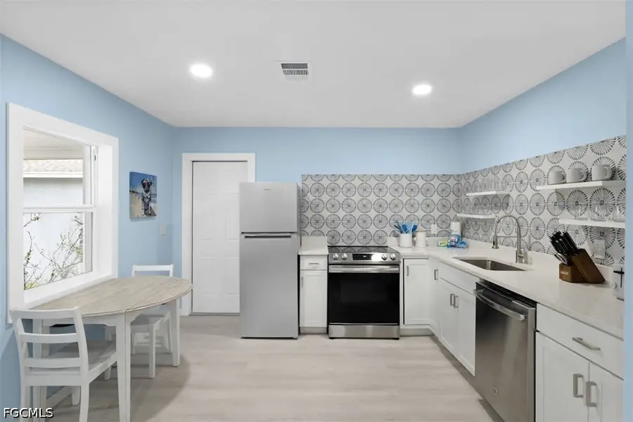 817-819 Indiana Avenue, Fort Myers, FL 33908 - #3