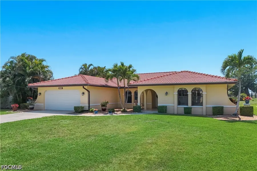 3718 SE 8th Avenue, Cape Coral, FL 33904 - #3