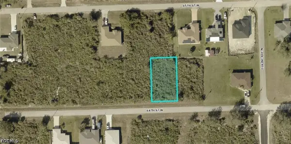 2706 64th Street W, Lehigh Acres, FL 33971