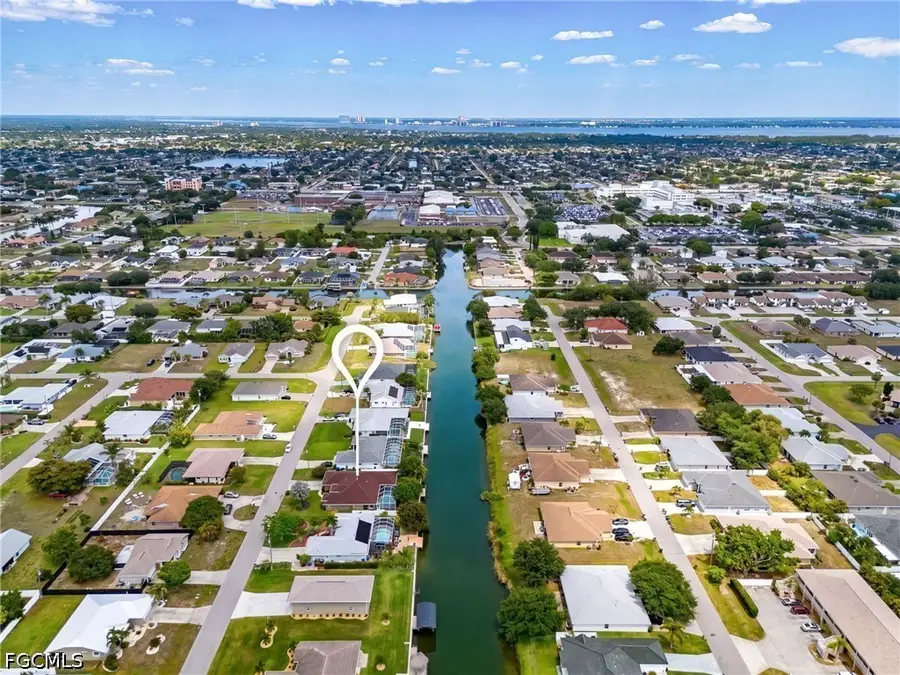 1204 SE 5th Terrace, Cape Coral, FL 33990 - #2