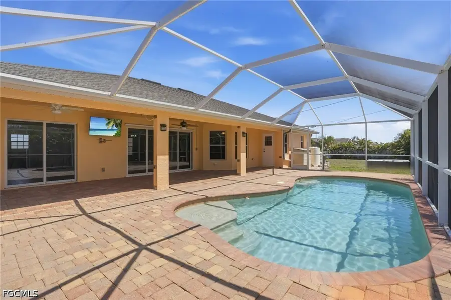 928 NW 5th Place, Cape Coral, FL 33993 - #3