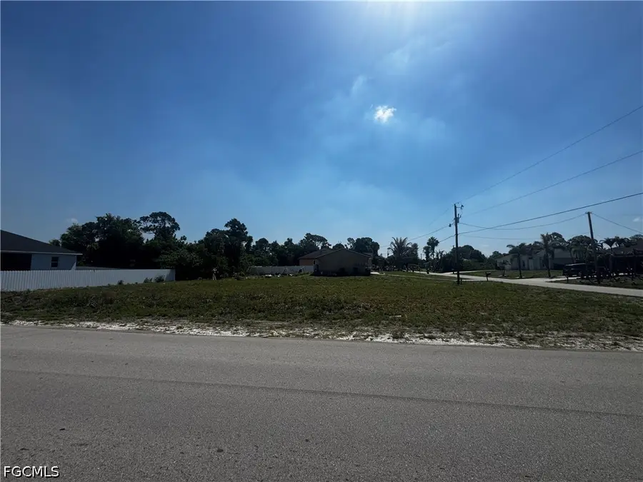 2918 10th Street W, Lehigh Acres, FL 33971 - #2