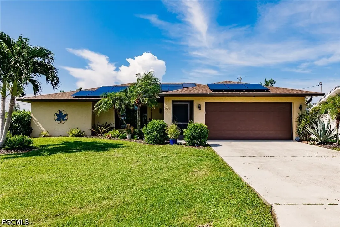 627 SE 34th Street, Cape Coral, FL 33904 - #1
