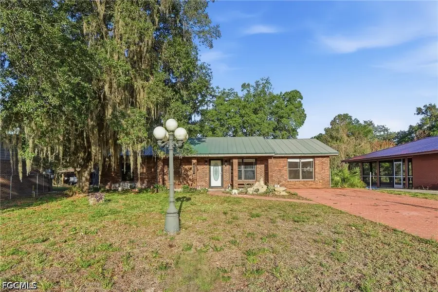420 Grant Street, Labelle, FL 33935 - #3