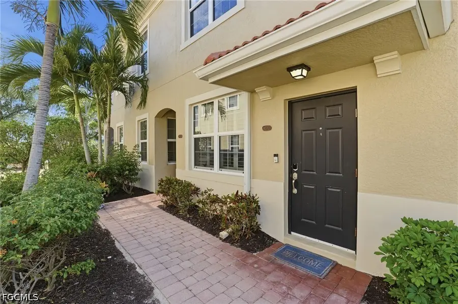 8515 Oakshade Circle #201, Fort Myers, FL 33919 - #3