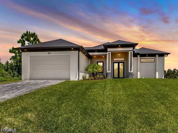 1023 Bank Avenue S, Lehigh Acres, FL 33974