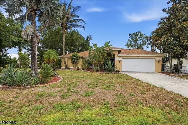 1818 NE 2nd Street, Cape Coral, FL 33909