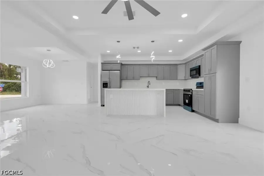 859 Chicago Street, Lehigh Acres, FL 33974 - #3
