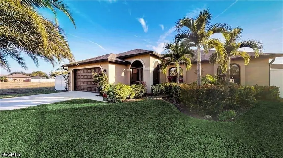 132 SE 27th Terrace, Cape Coral, FL 33904 - #2