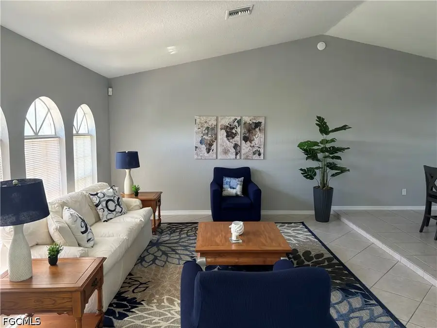 22 SE 10th Avenue, Cape Coral, FL 33990 - #3