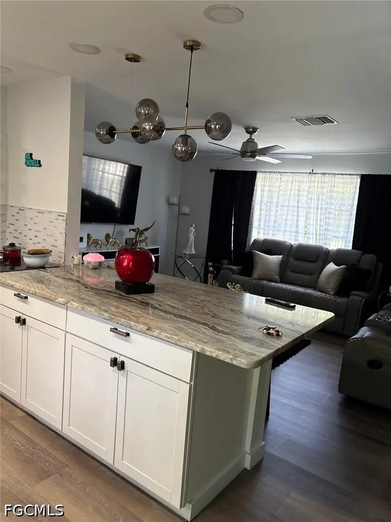 2702 SE 17th Place, Cape Coral, FL 33904 - #2