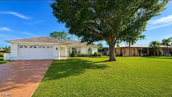 1404 NE Van Loon Terrace, Cape Coral, FL 33909