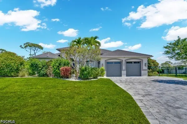 1221 SW 19th Lane, Cape Coral, FL 33991
