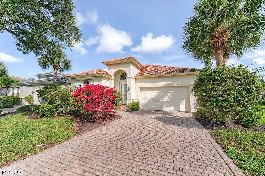 8916 Dartmoor Way, Fort Myers, FL 33908 - #1