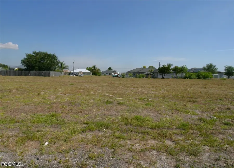 221 Kismet Parkway W, Cape Coral, FL 33993 - #3