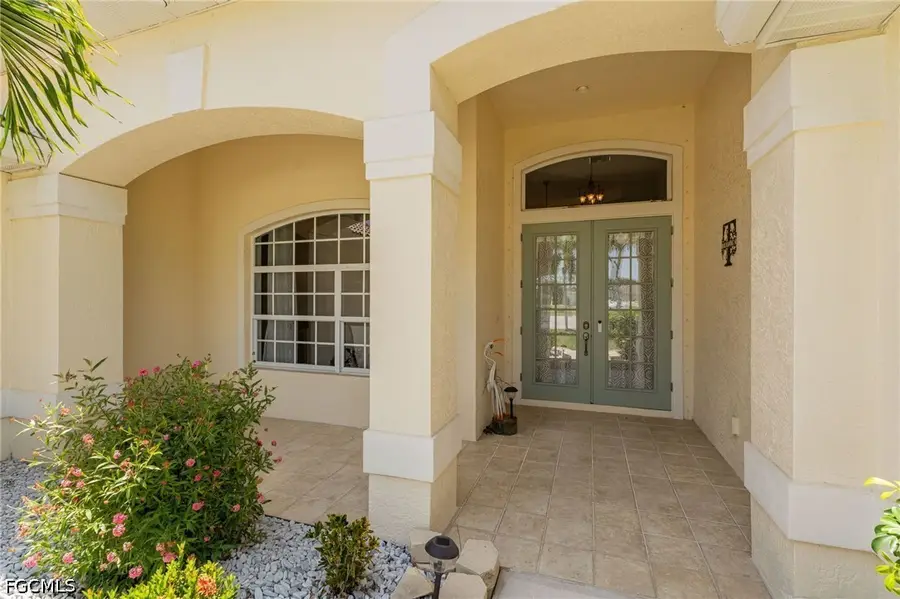 2506 Retunda Parkway W, Cape Coral, FL 33904 - #3