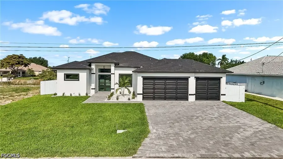 222 SE 2nd Avenue, Cape Coral, FL 33990 - #3