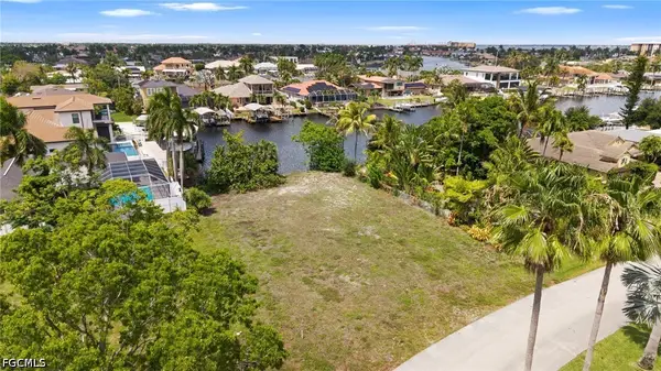 1709 SE 46th Street, Cape Coral, FL 33904