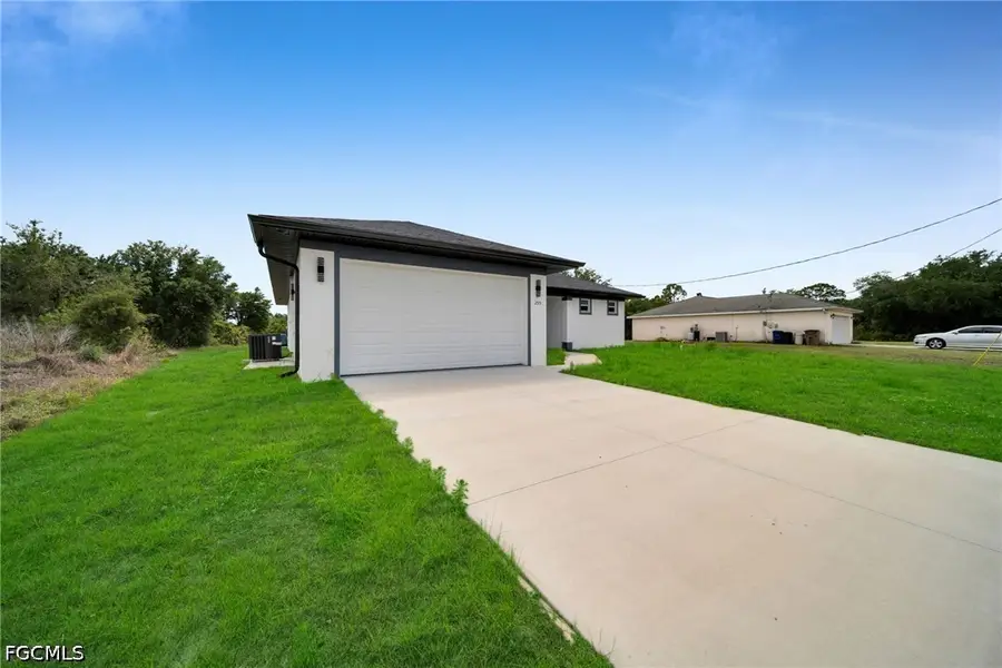 3413 28th Street Sw, Lehigh Acres, FL 33976 - #2