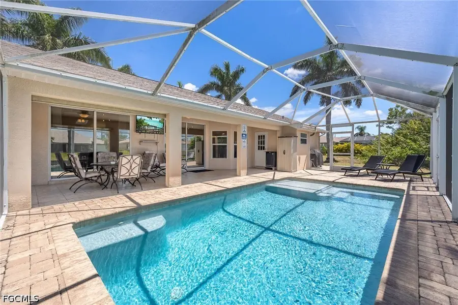 516 SE 8th Place, Cape Coral, FL 33990 - #2